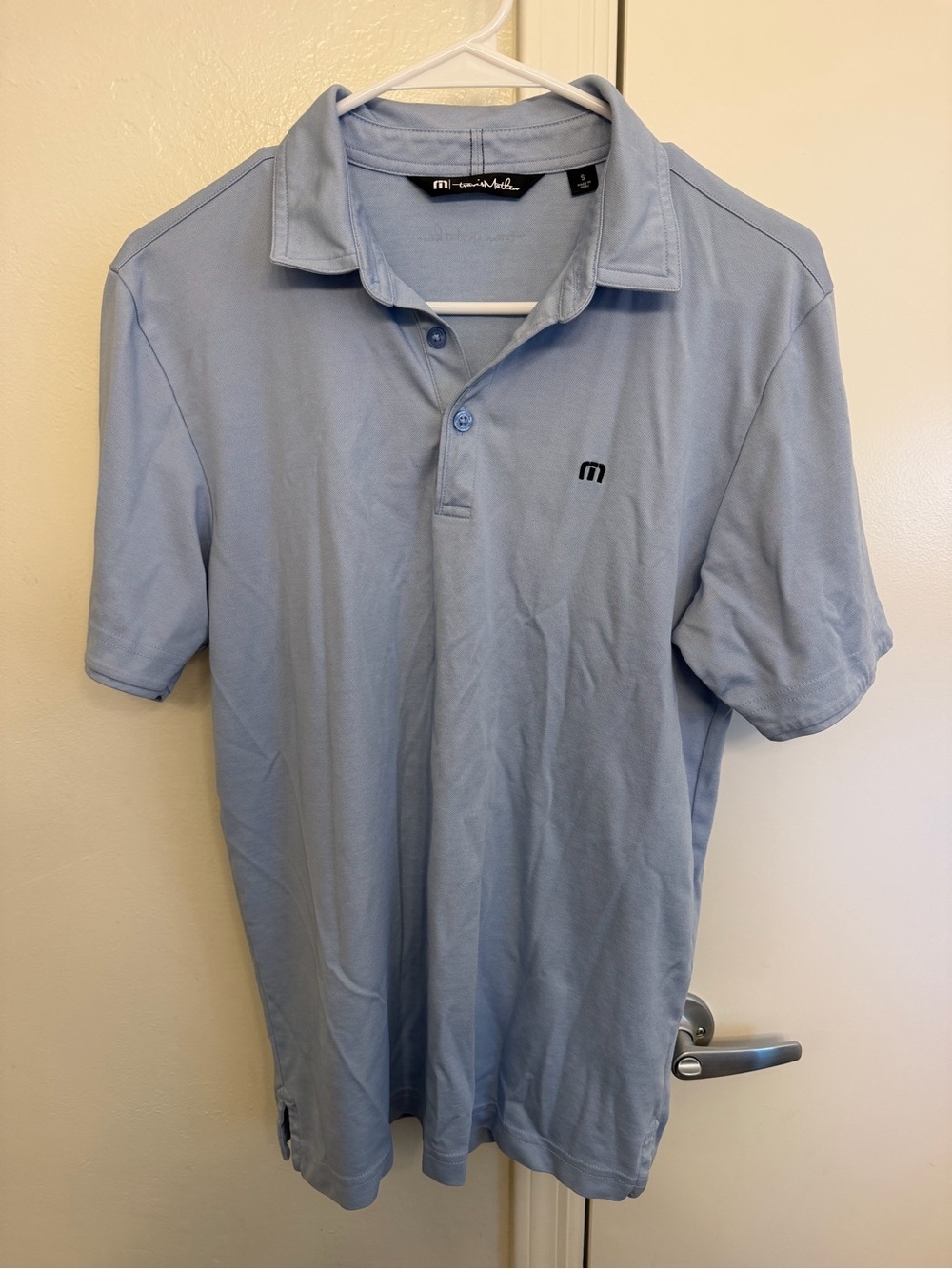 Travis Mathew Men's Light Blue Polo Shirt Size Small
